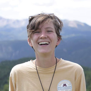 Meet your Posher, Annika